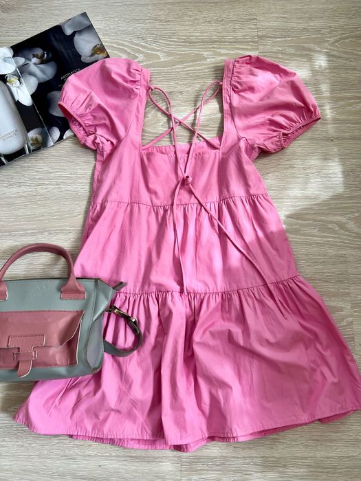 Рокля Stradivarius