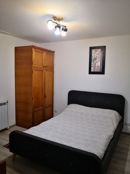 Închiriez apartament 2 camere