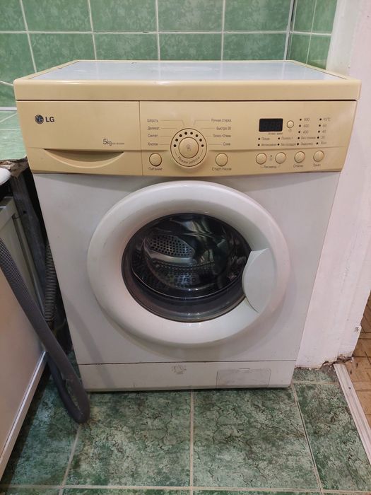 Продам стиральную машину