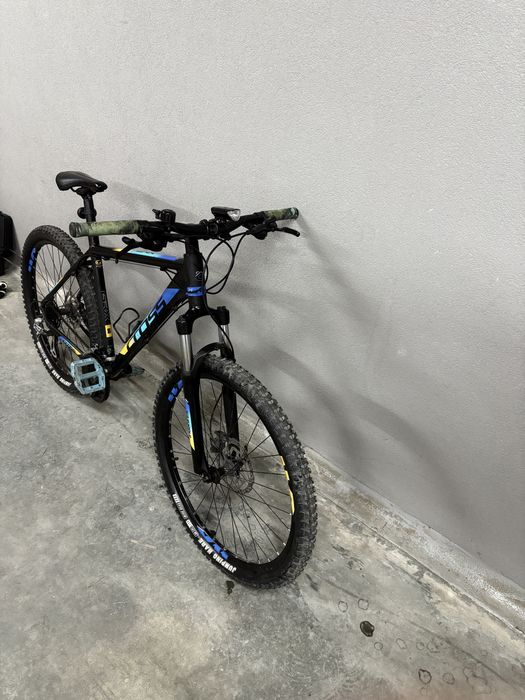 Планинско колело cross в отлично състояние само сега!!