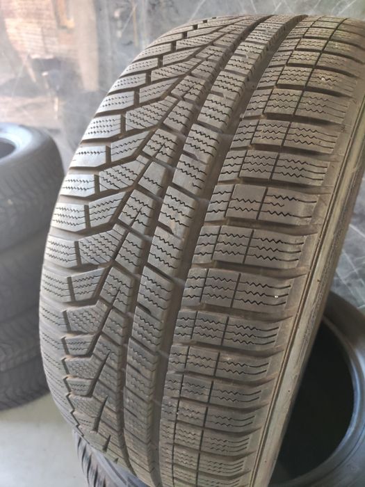4 бр зимни 225/50/17 Hankook