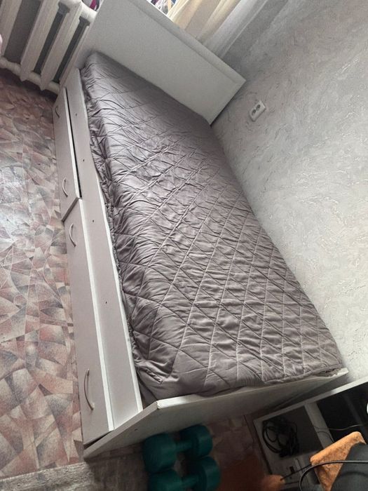 Продам односпальные кровати