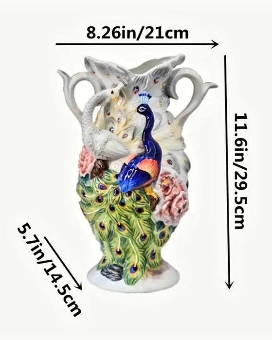 Ваза с паун ръчно рисувана