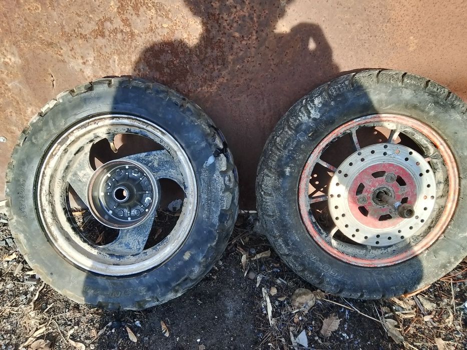 продам колеса на мопед 125 кубов