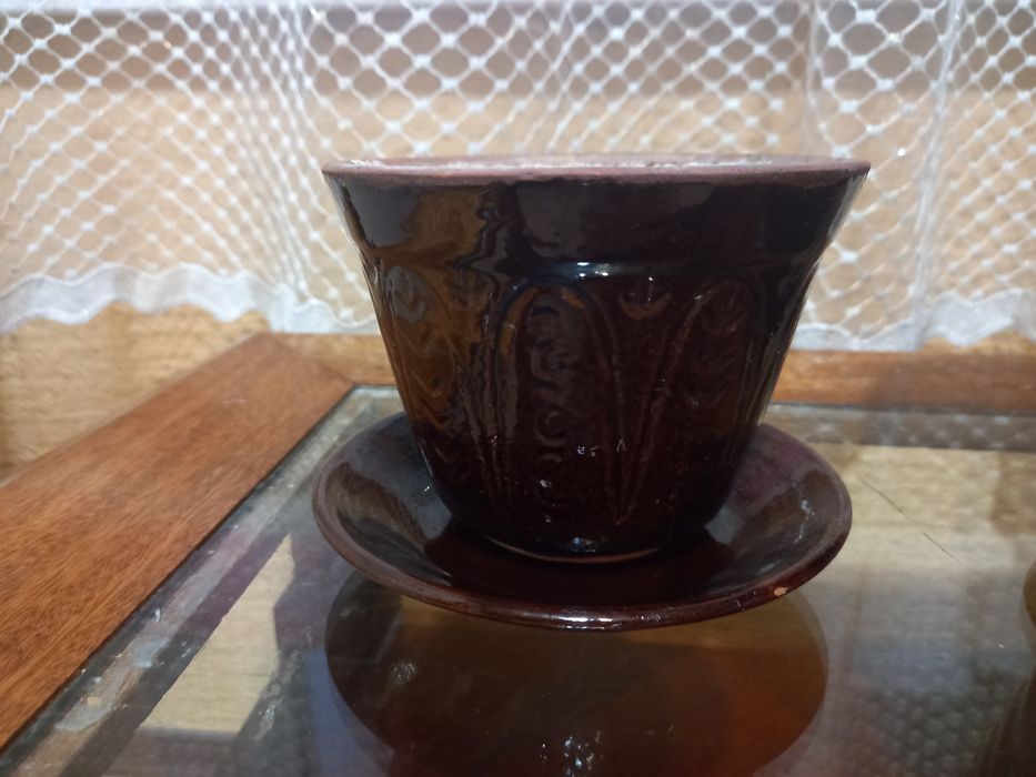 Продам глинянные горшки б/у