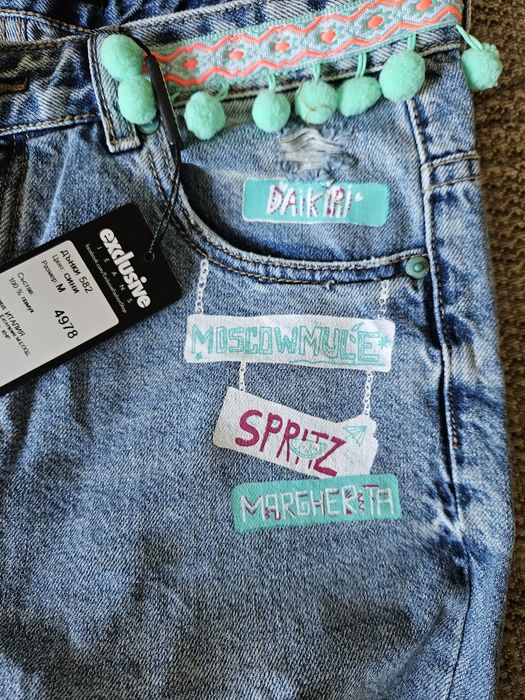 Къси дънки Exclusive Jeans. Нови, с етикет.
Нови, с етикет
Нови, с ети