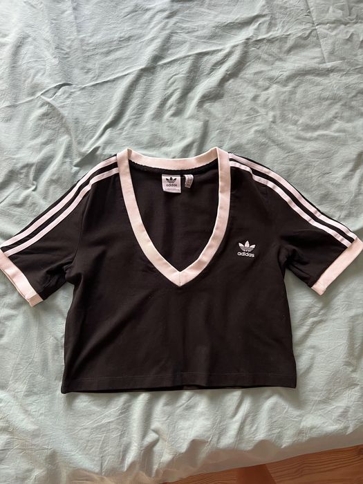 Tricou crop top Adidas