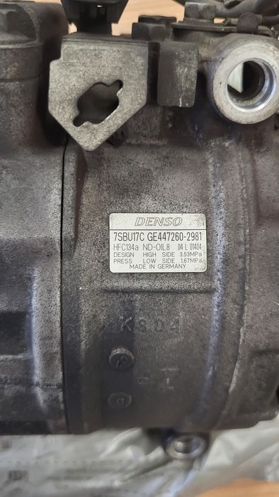 Компресор Климатик БМВ Ф01