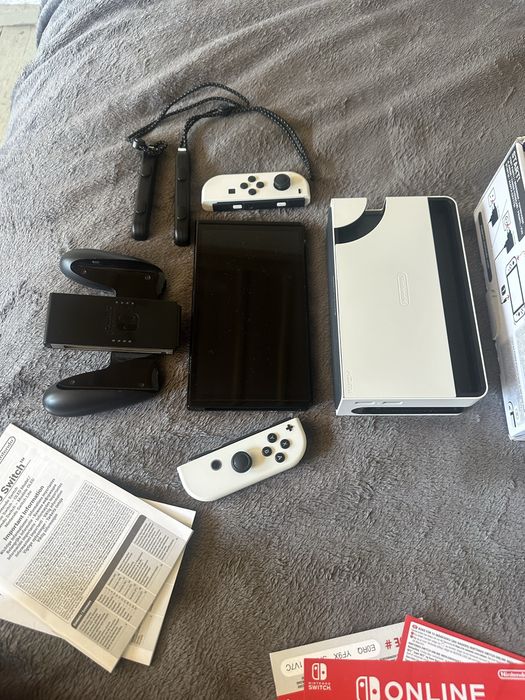 Nintendo Switch OLED Mario Kart 8 Deluxe Edition