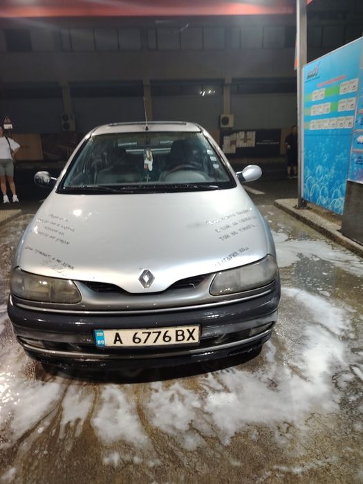 Рено лагуна 1.8  бензин