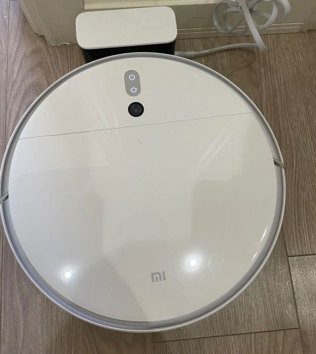 продам робот-пылесос