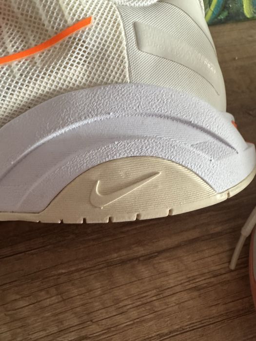 Nike Zoom  Superrep Surge размер 39