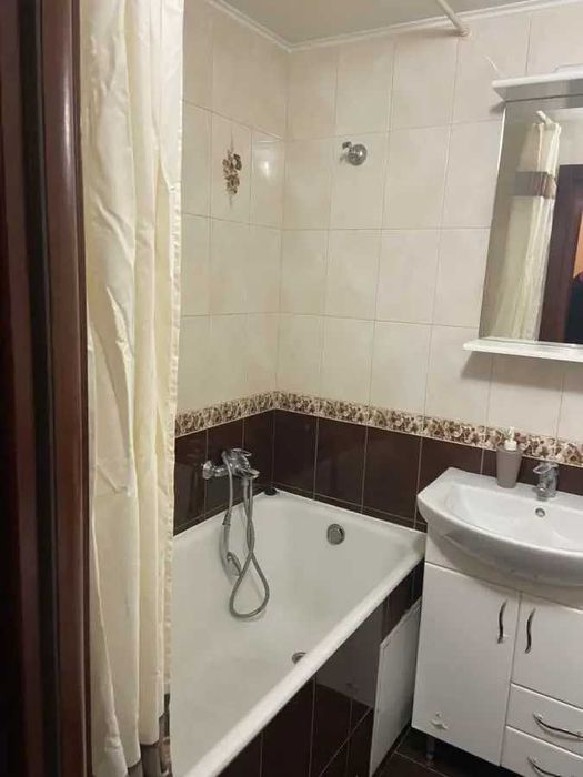 Дава се под наем Двустаен апартамент в София, Център - 56 кв.м за 387.6 € - Снимка #3