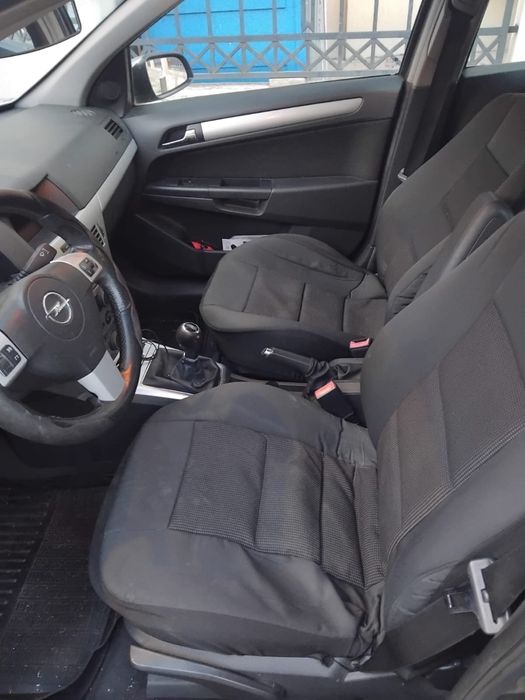OPEL Astra 2005 — imagine 5