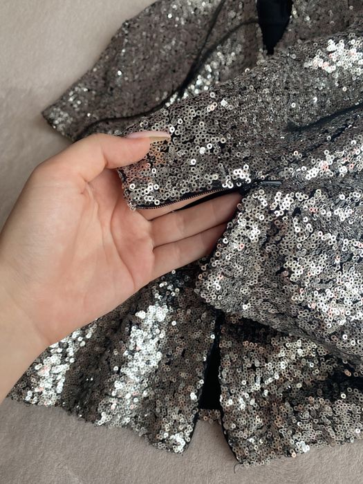 Две кофточки для девочек