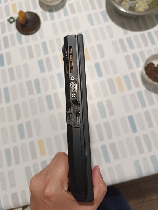 Продам ноутбук Lenovo ThinkPad T420 i7