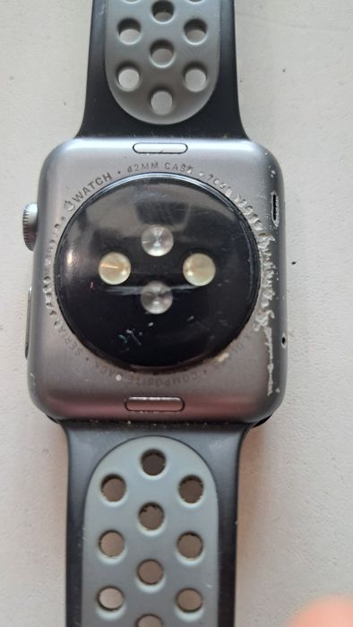 Продавам Apple Watc