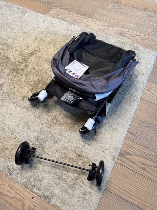 Новая коляска bao bao hao