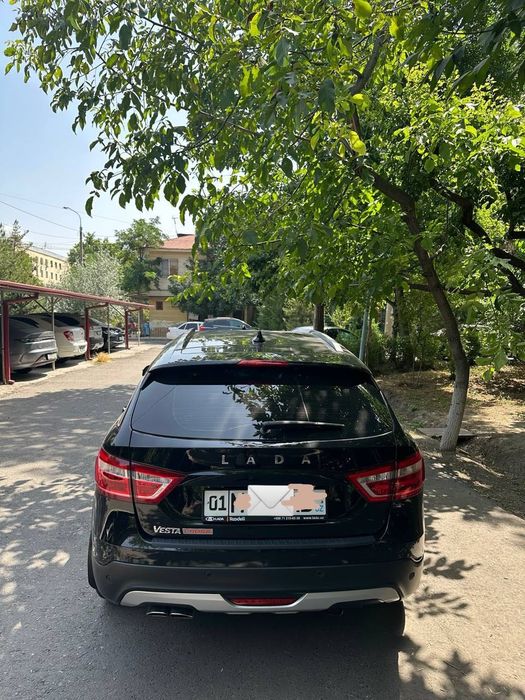 Lada Vesta SW cross (1.6 Nissan)