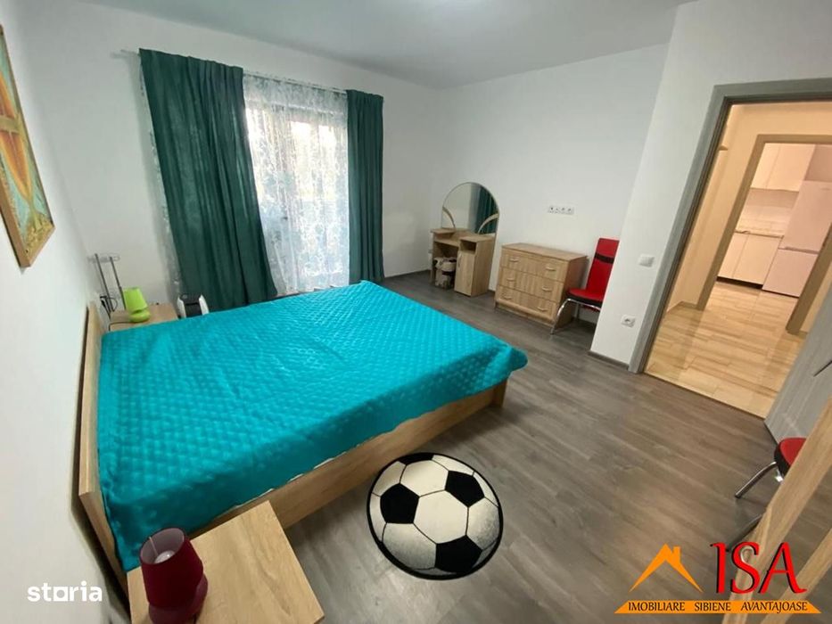 Garsonieră decomandată + curte proprie – ȘELIMBĂR