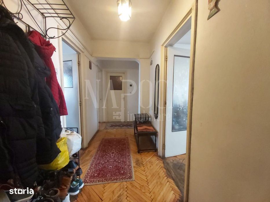 Apartament 3 camere de vanzare in Decebal Oradea, Oradea