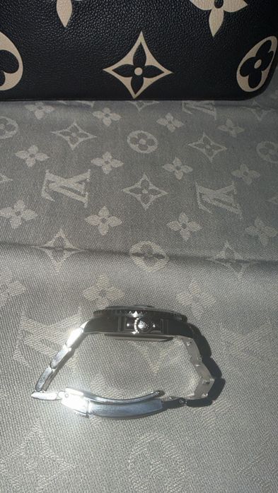 Часовник Rolex submariner hulk 40мм