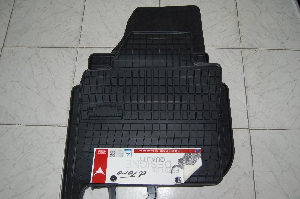 Гумени стелки за Vw Touran 2003-2010