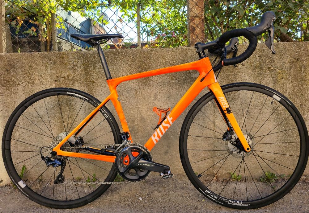 Карбонов Шосеен велосипед Rose X-lite four 2x11 Ultegra Groupset дискови 7.6кг 46см