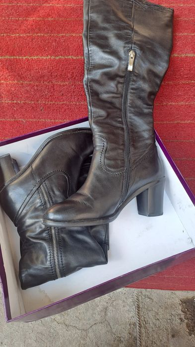 Сапоги кожаные фирменные