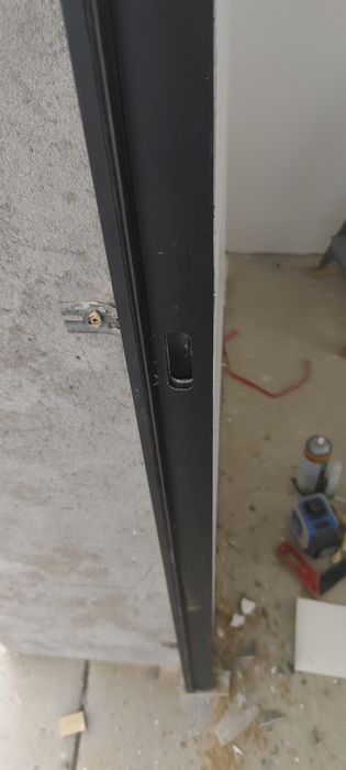 Установка между комнатной двери МДФ скрытый двери