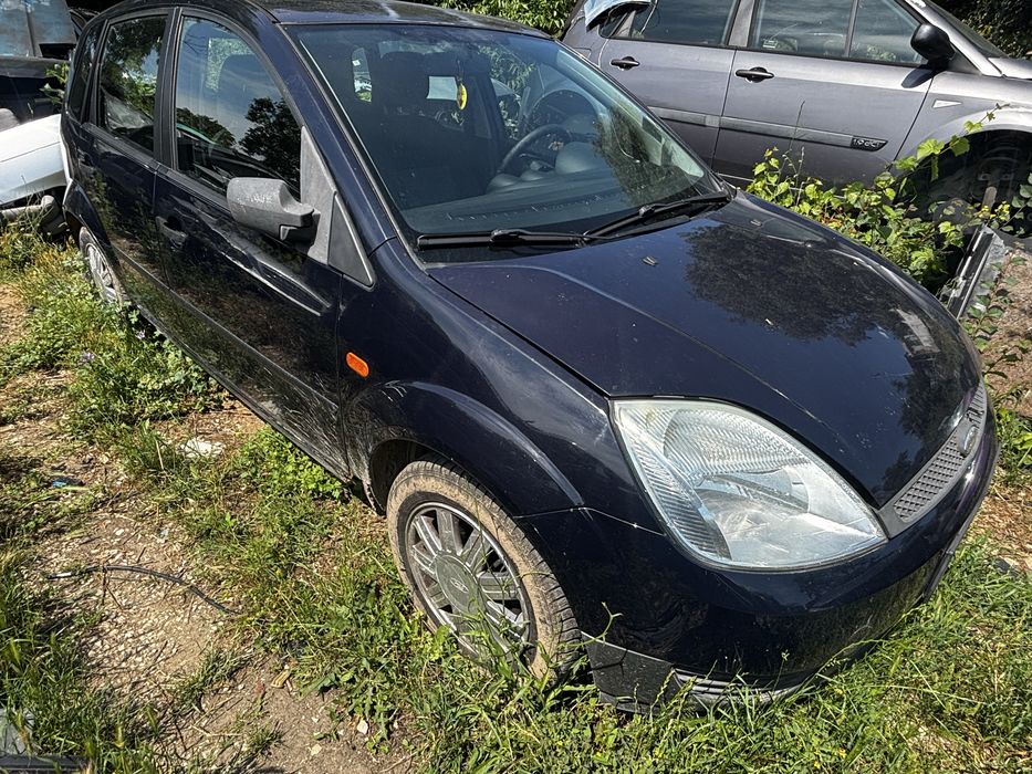 Ford Fiesta 1.4 бензин на части