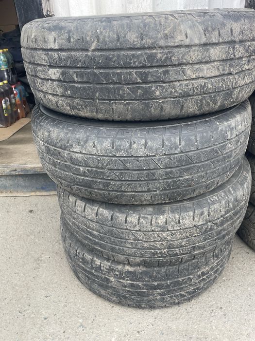 Продам резину на 16