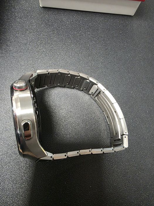 Hauwei Watch 4 Pro Titanium + слушалки Hauwei FreeBuds 5i