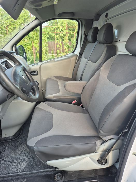 Renault trafic 2012