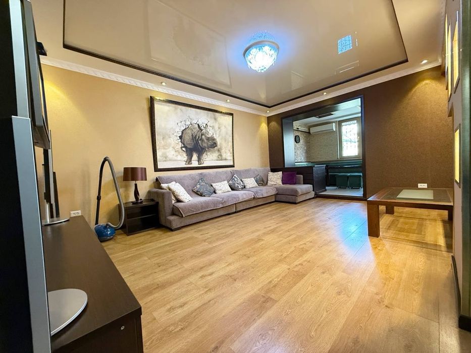 3х комнатная квартира 80м2 Продажа на Ц-1 с мебелью и техникой СНУ