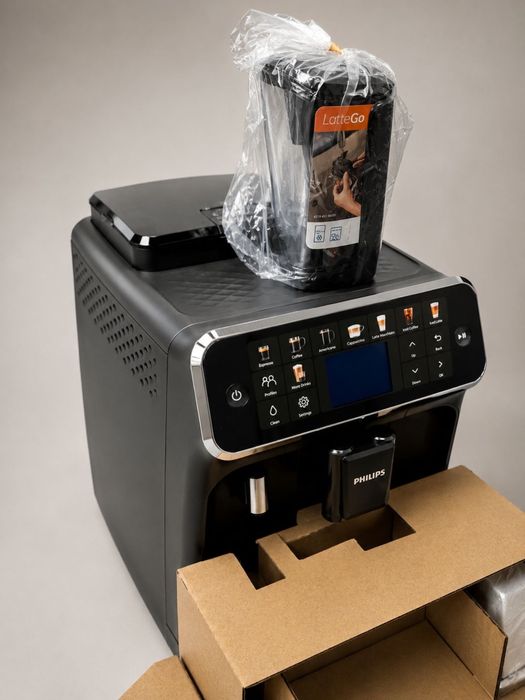 Espressor Philips Seria 5500 Black Edition/ Nou Sigilat / Garantie 2 Ani/ Rasnita Silent