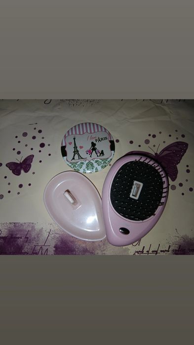 Електрическа четка за коса и огледалце