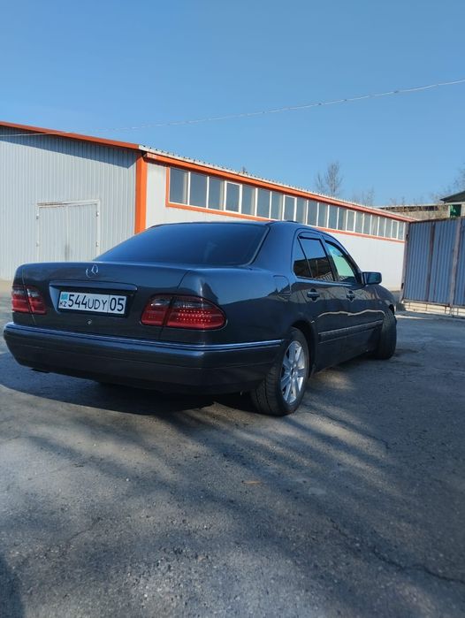 Мерседес  W 210 продам