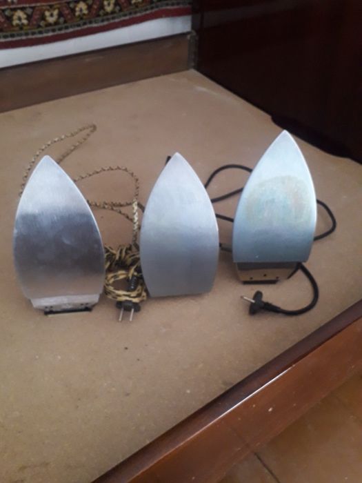 Продам   рабочие Утюги