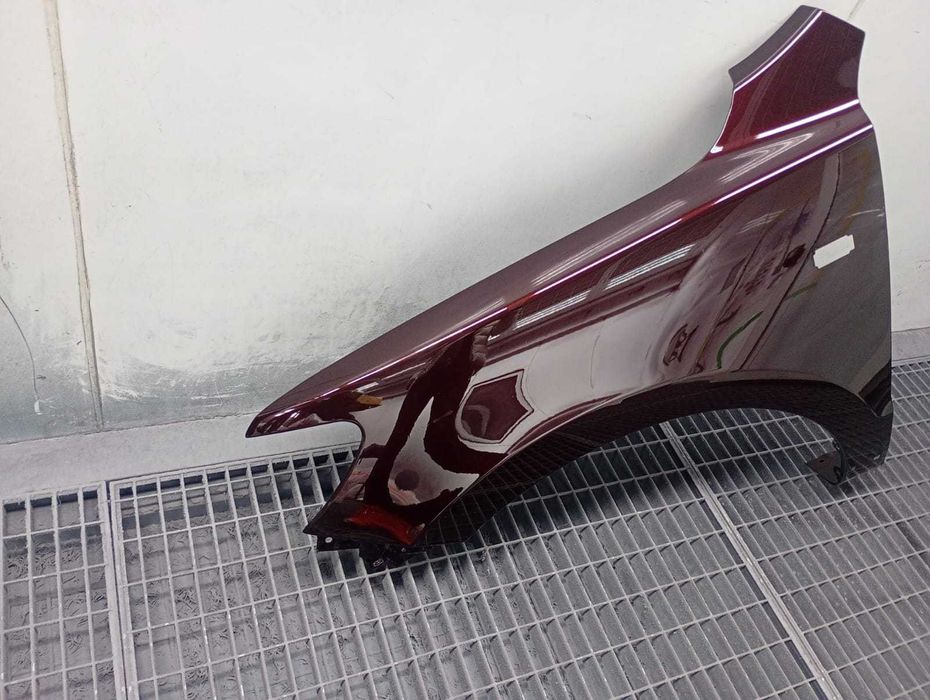 Aripa Fata Stanga Hyundai Santa-Fe 2005-2009 (5J (Rosu / Visiniu))