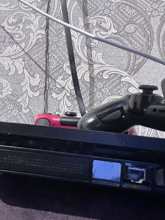 Плейстейшон 4 про