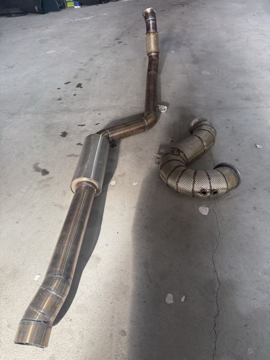 Downpipe Custom imbracat la thermoperformance