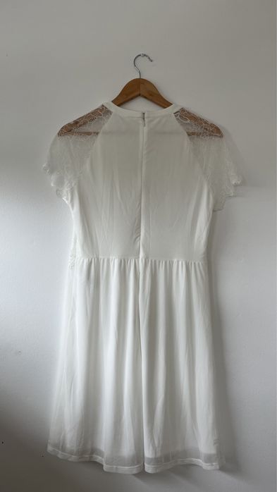 Rochiță albă elegantă VILA