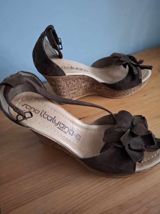 Sandale din piele Italia marimea 40