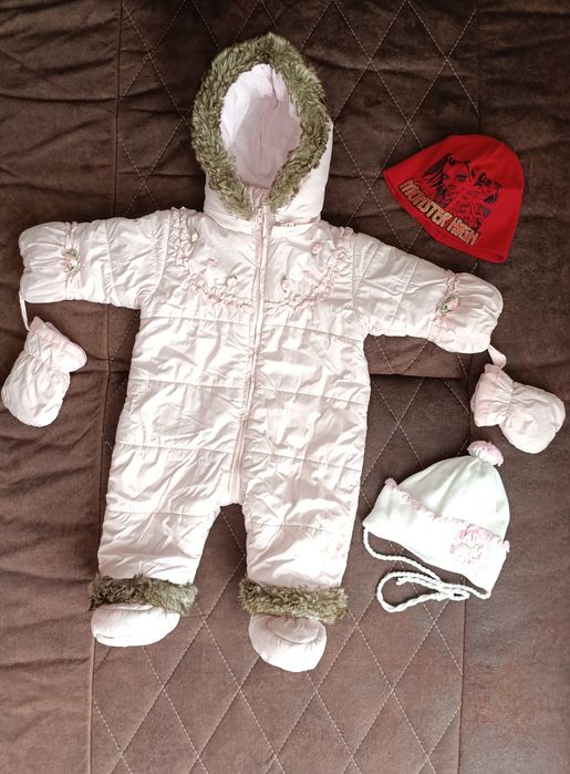 Демисезонный комбинезон Absorba для девочки