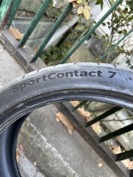 Гуми Continental 245/35/20 и 275/30/20 спорт пакет. DOT 2023.