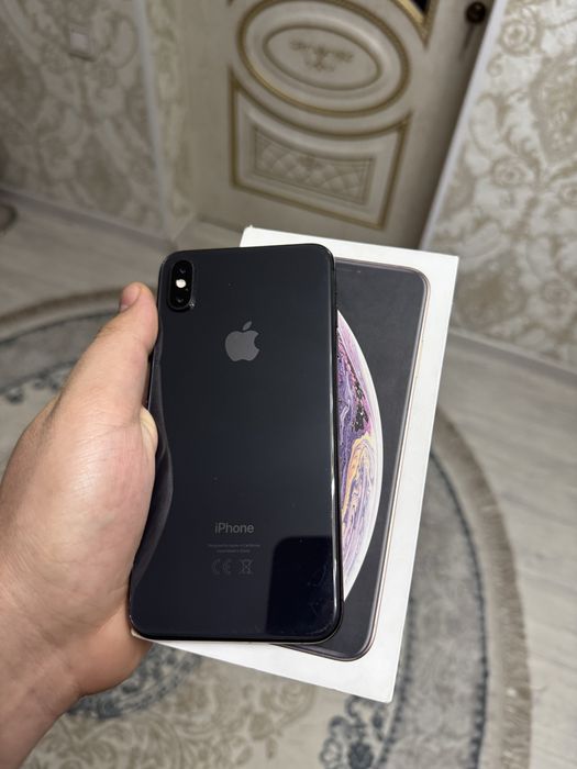 Продам телефон iPhone XS Max 64GB