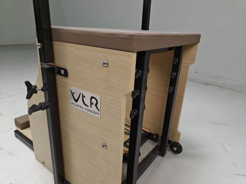 Aparat pilates reformer Wunda / Combo Chair maple