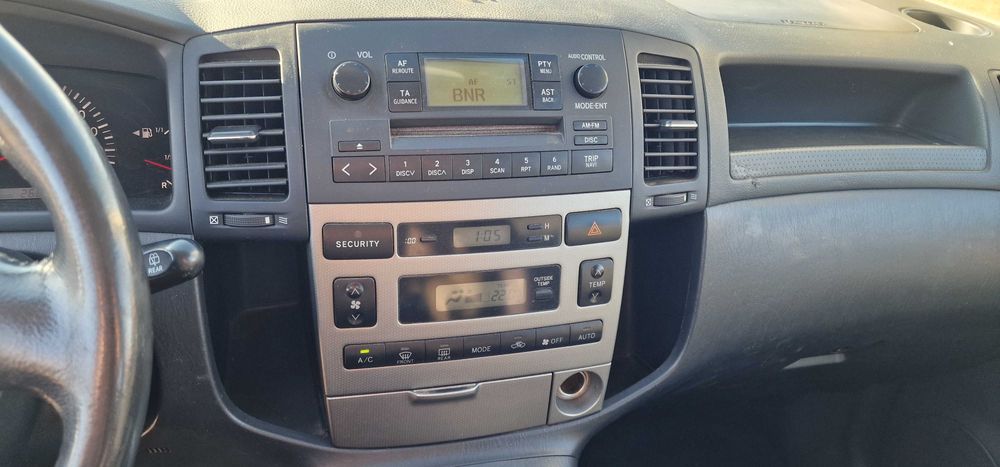 Toyota Corolla Verso 2.0 D4D на части Тойота Корола Версо 2.0 на части