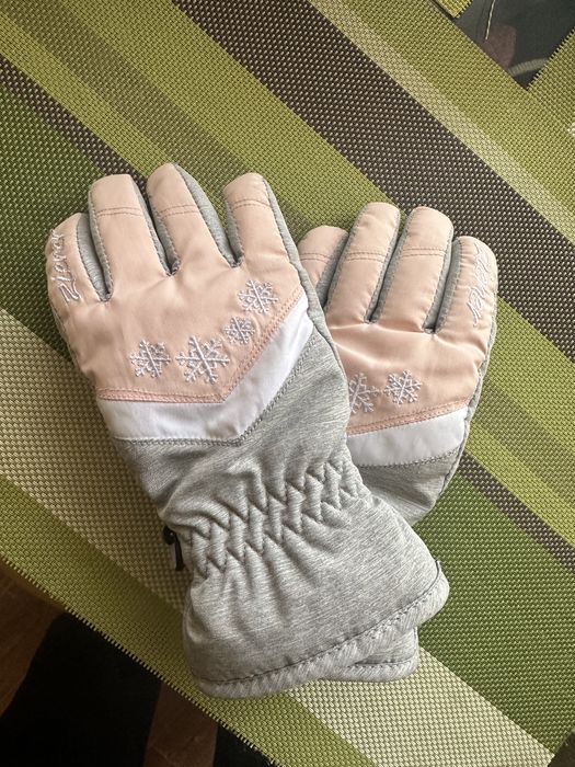 Зимние перчатки для девочки